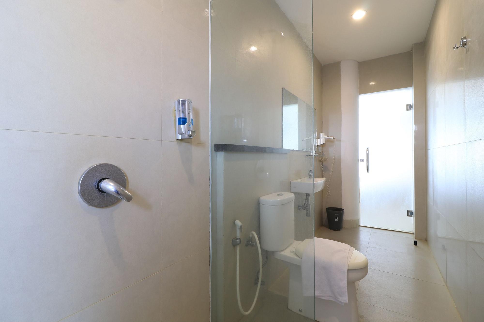 Kembang Hotel Cihampelas Bandung Buitenkant foto