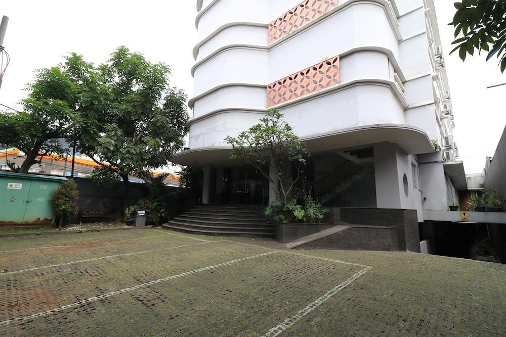 Kembang Hotel Cihampelas Bandung Buitenkant foto
