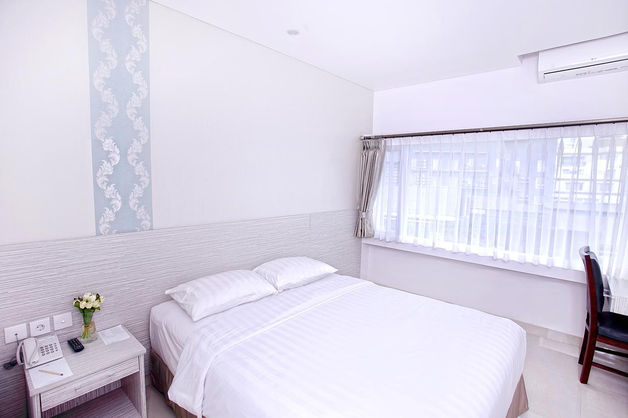 Kembang Hotel Cihampelas Bandung Buitenkant foto