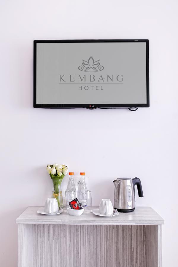 Kembang Hotel Cihampelas Bandung Buitenkant foto